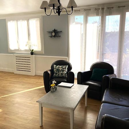 Appartement spacieux en centre ville, 2 chb, terrasse et garage Montauban Extérieur photo